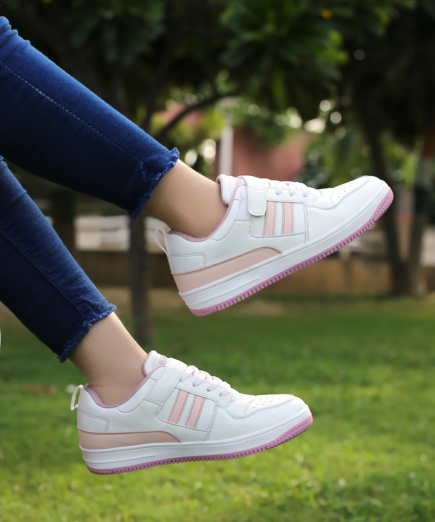 Bacca Bucci PHOENIX Low-Top Fashion Women's Sneakers with Hook & Loop Closure - Image 9