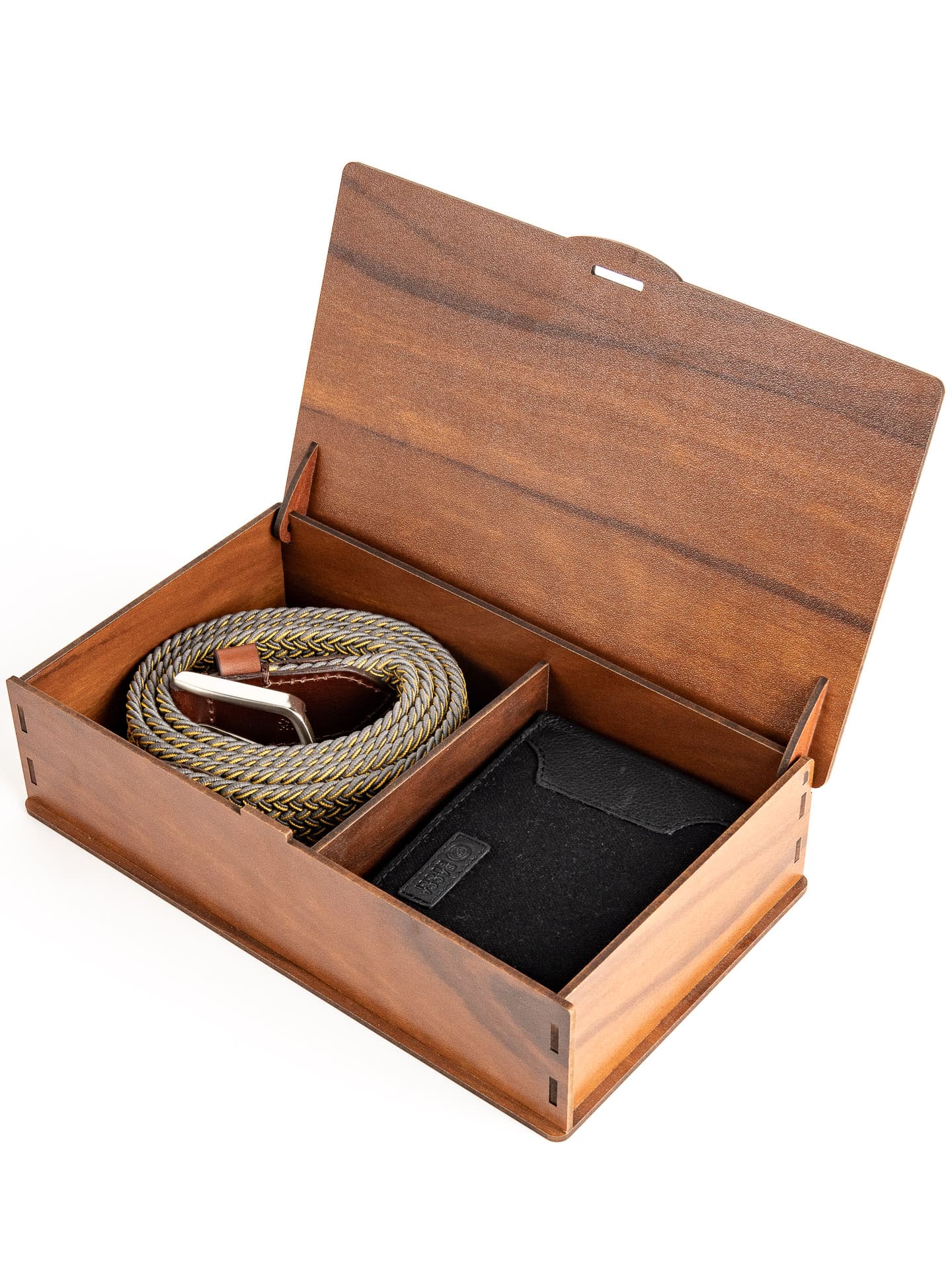 Bacca Bucci Premium Gift Combo: Classic Wallet & Stylish Belt in Elegant Wooden Box - Image 4