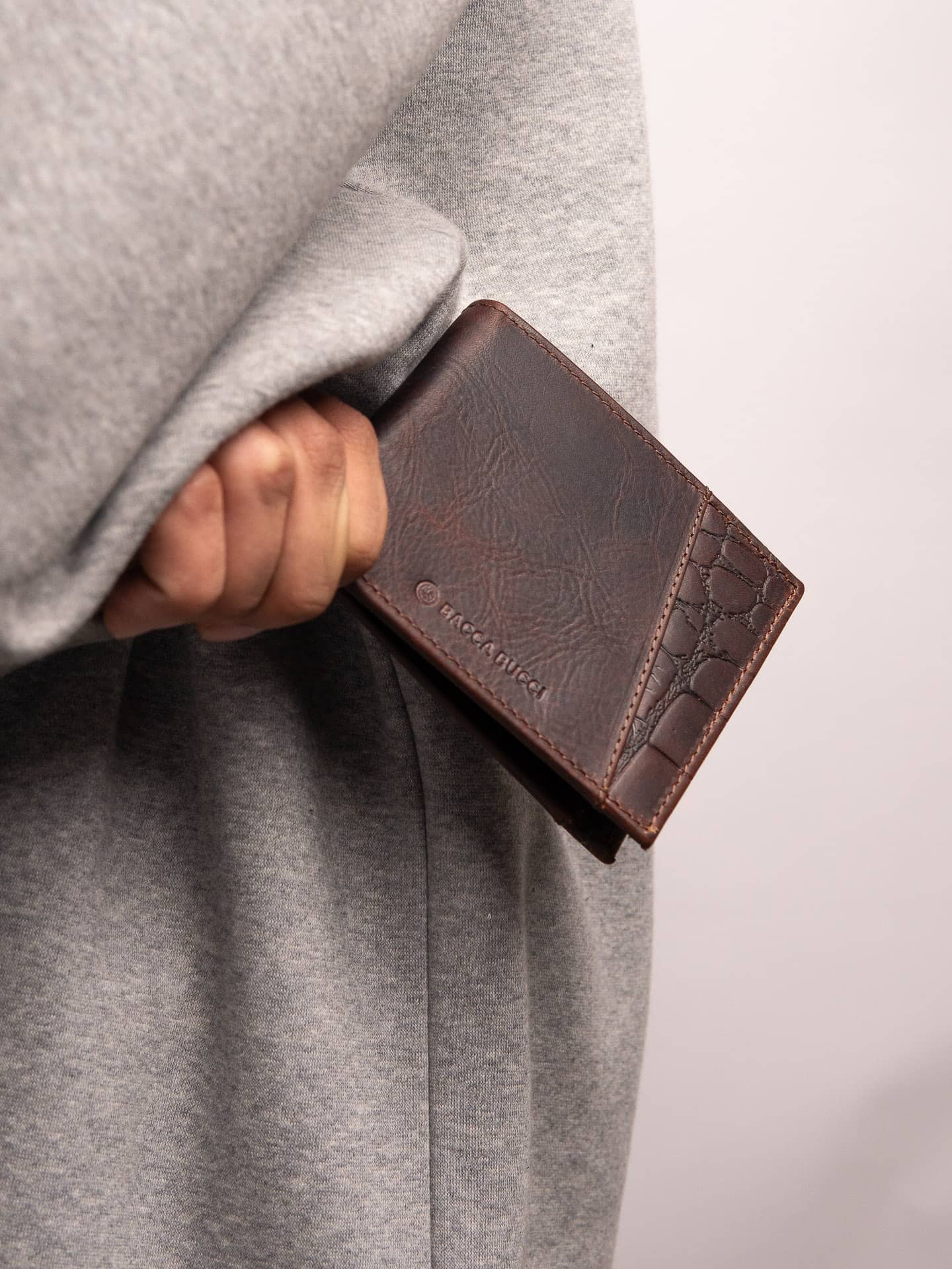 Bacca Bucci ShadowFlex Bifold Wallet for Teens & Gen Z - Image 11