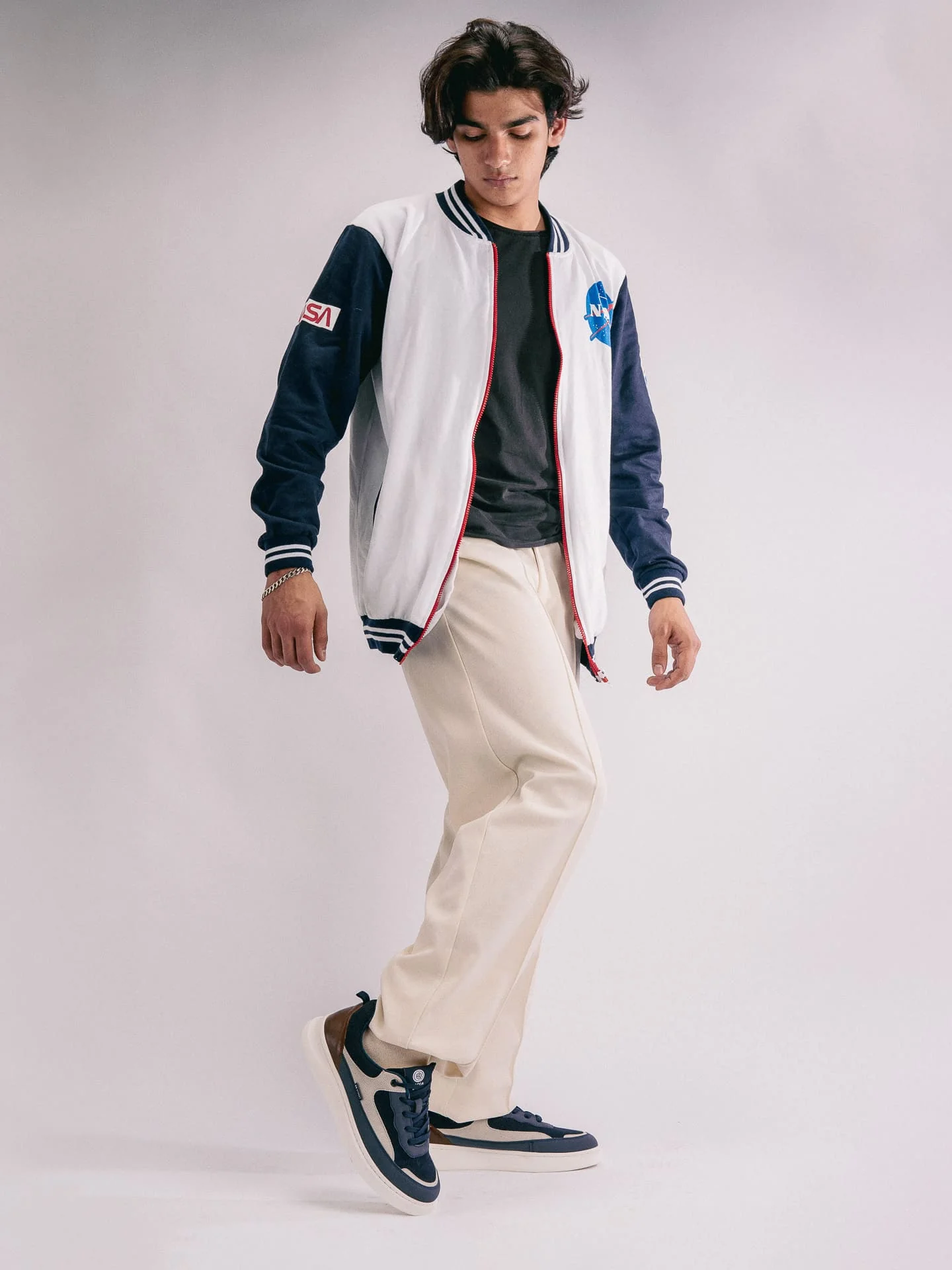 VIBE-STEP - Image 10