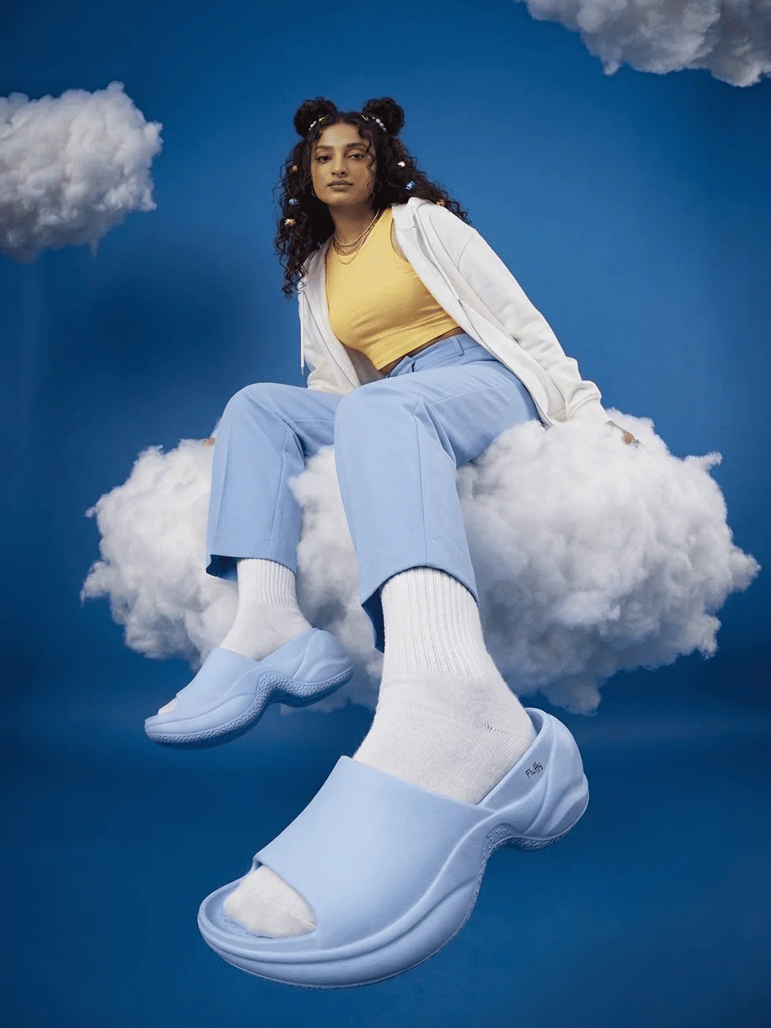FLUFFY - Image 3